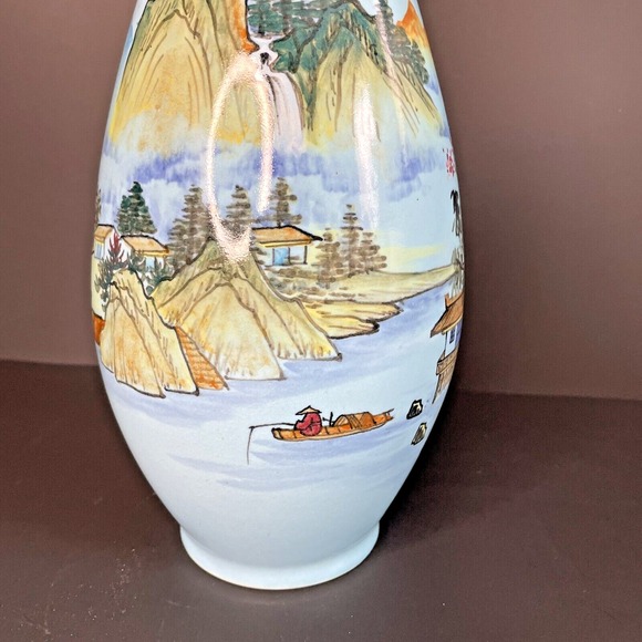 LARGE BLUE ORIENTAL CHINESE HAND PAINTED PORCELAIN VASE MOUNTAIN VILLAGE DESIGN - Picture 2 of 10